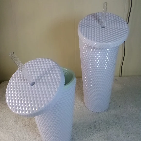 Starbucks Studded white bling Tumblrs - Picture 3 of 10